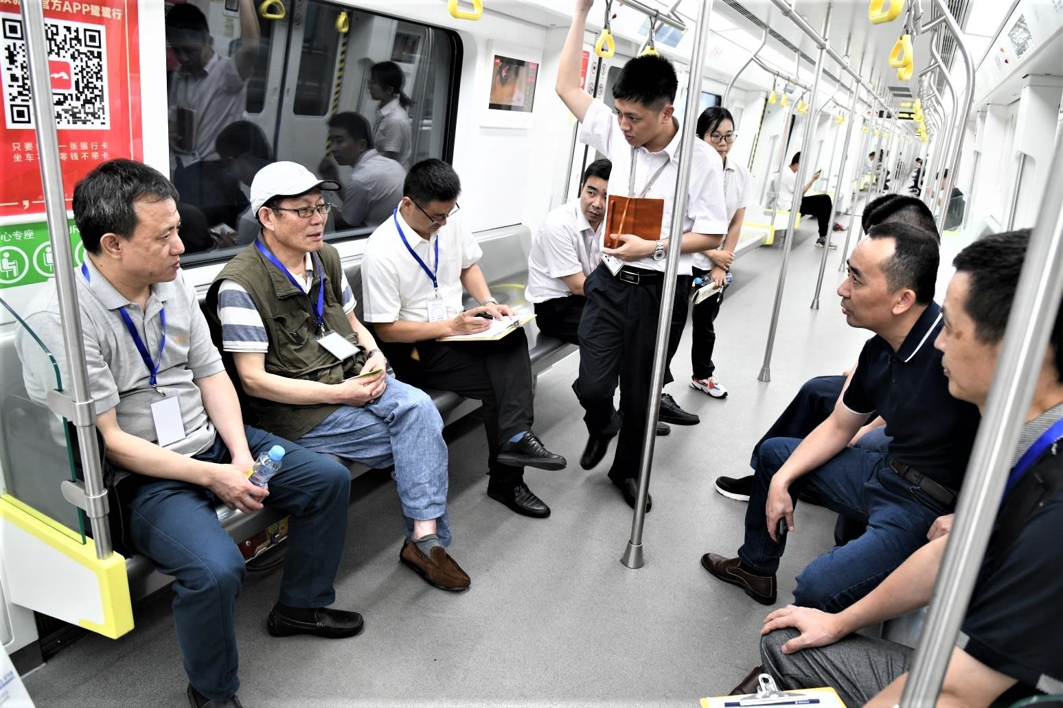 2019年6月，公司在國(guó)內(nèi)率先開(kāi)展軌道運(yùn)營(yíng)期間服務(wù)評(píng)價(jià)工作（南昌地鐵），隨后，先后承擔(dān)了呼和浩特、南昌、鄭州、石家莊等城市地鐵初期運(yùn)營(yíng)前安全評(píng)估項(xiàng)目。.jpg